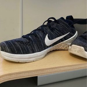 Womens Nike metcon 3 fly knit